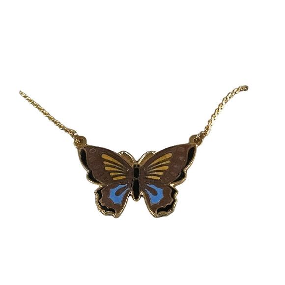 Vintage Butteryfly charm 16 inch chain - Picture 1 of 4